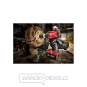 Aku rázový utahovák 3/8" s pojistným kroužkem Milwaukee M18 FMTIW2F38-0X (745 Nm, Bez aku) Náhled