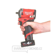 Aku rázový utahovák 3/8" Milwaukee M12 FIW38-422X (339 Nm, 4,0 + 2,0 Ah) Náhled